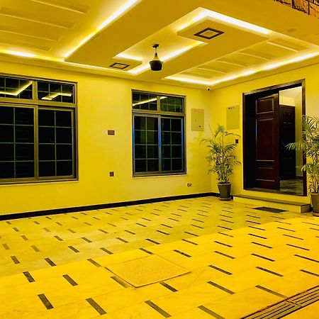 Moonlight Guest House Равалпинди Екстериор снимка