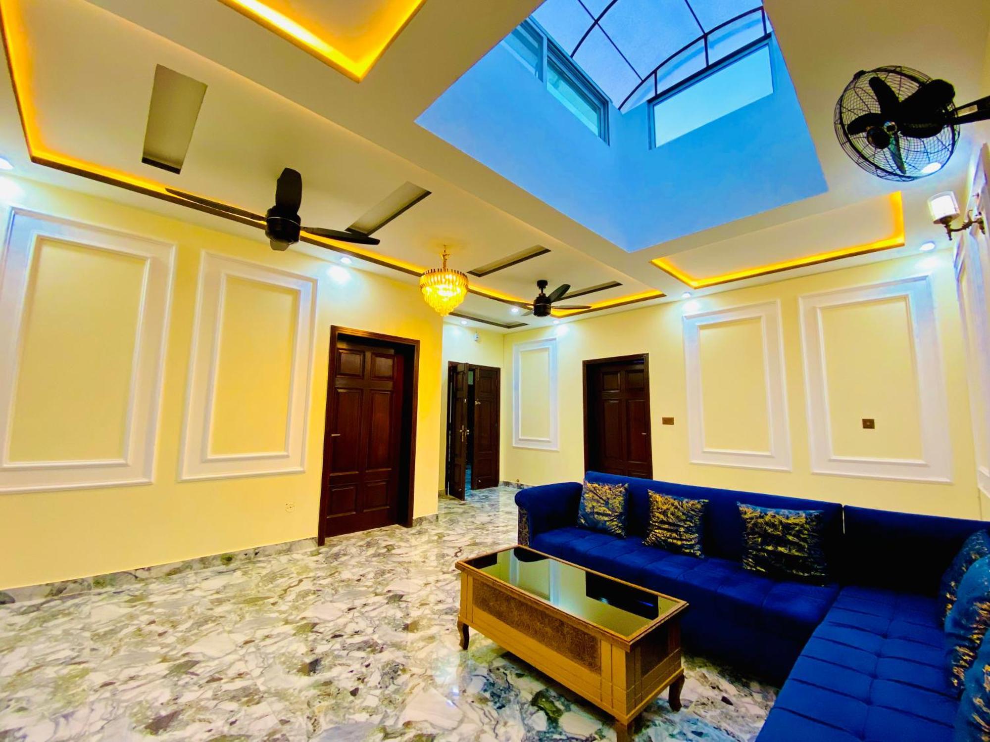Moonlight Guest House Равалпинди Екстериор снимка