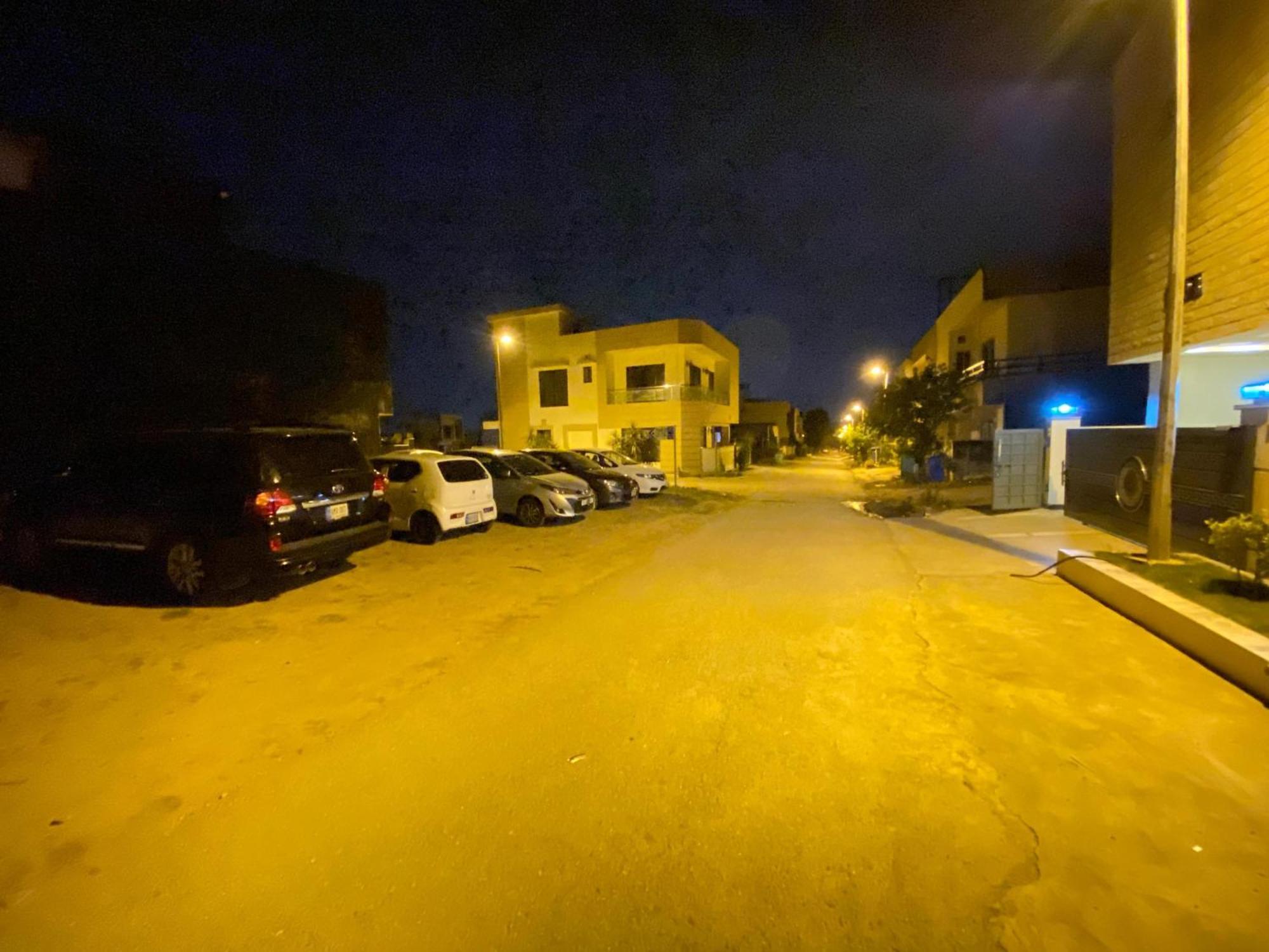 Moonlight Guest House Равалпинди Екстериор снимка